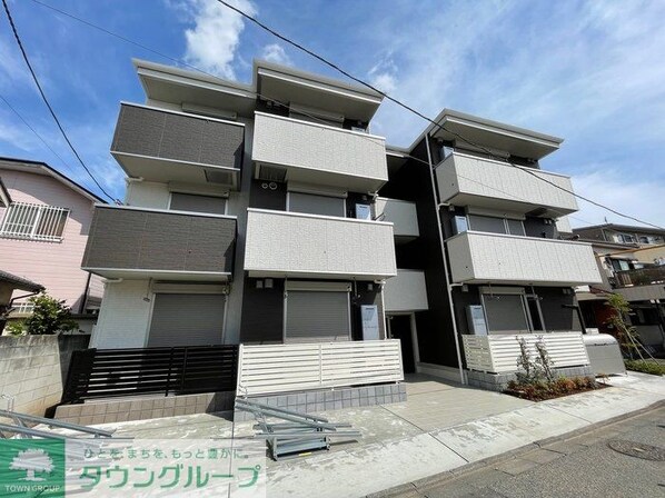 サンティエIの物件外観写真